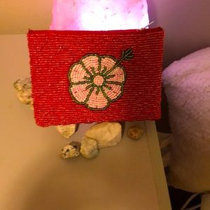 Beaded wallet change holder